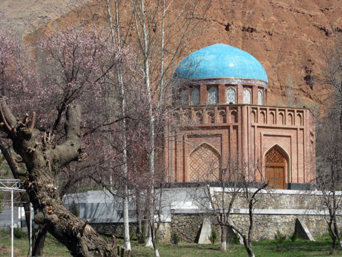 سفرنامه تاجیکستان - آرامگاه رودکی